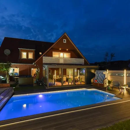Ferienwohnung Haus Zum Seehund Mit Pool Und Fruehstuecksoption Bensersiel Extérieur photo