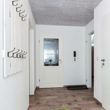 Ferienwohnung Haus Zum Seehund Mit Pool Und Fruehstuecksoption Bensersiel Extérieur photo