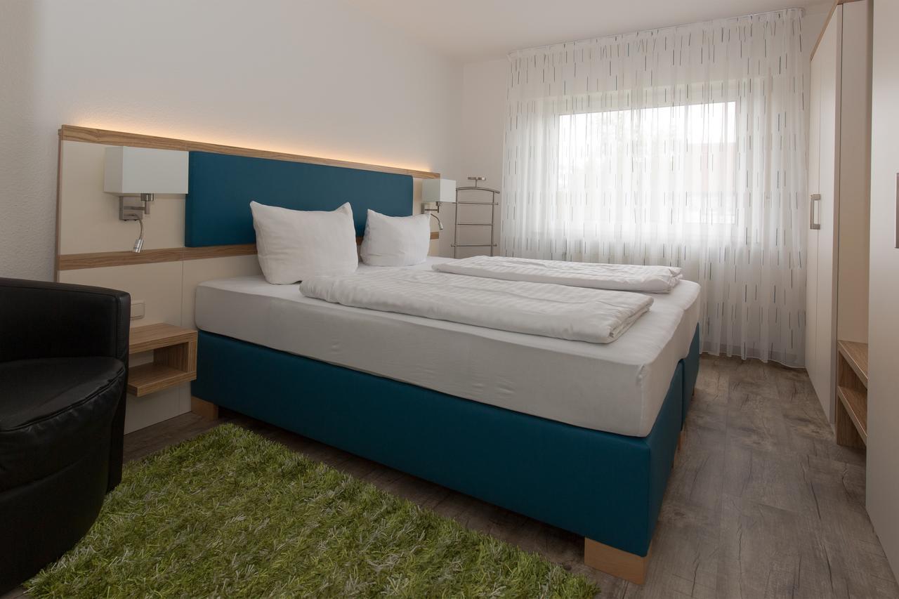 Haus Zum Seehund Mit Pool Und Fruehstuecksoption Apartment Bensersiel