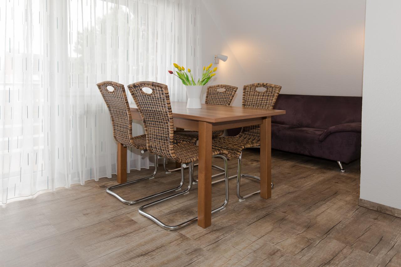 Apartment Haus Zum Seehund Mit Pool Und Fruehstuecksoption