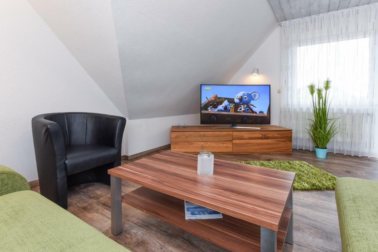 Haus Zum Seehund Mit Pool Und Fruehstuecksoption * Bensersiel