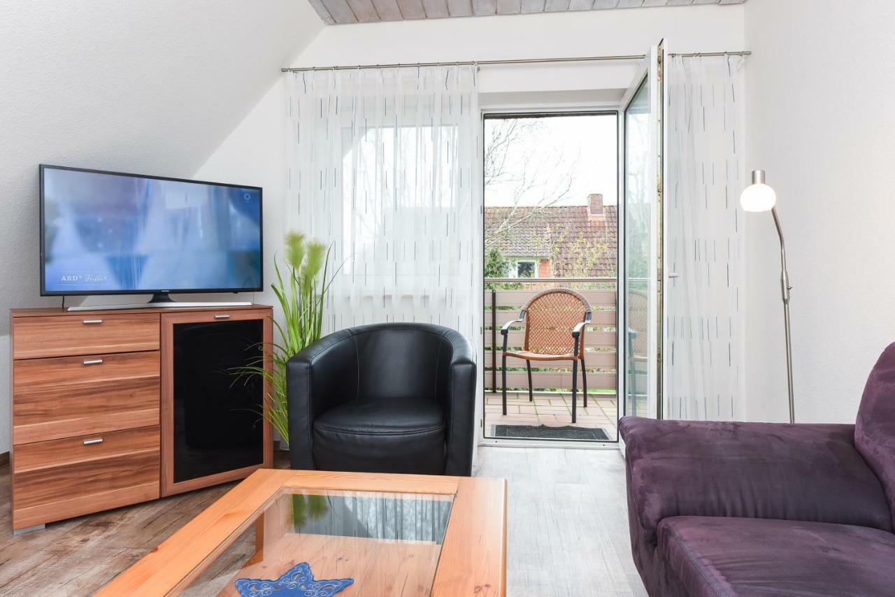 Haus Zum Seehund Mit Pool Und Fruehstuecksoption Bensersiel